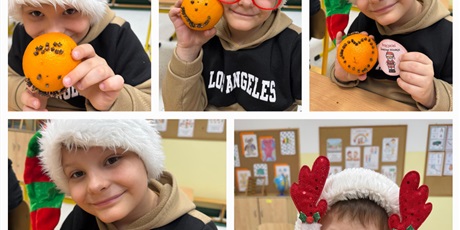 Powiększ grafikę: Kolaż pięciu zdjęć, na których chłopiec w czapce Mikołaja z uszami renifera pokazuje pomarańczę ponakuwaną goździkami.