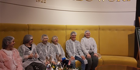 UCZNIOWIE KLASY 7A I 8A Z WIZYTĄ W PIEKARNI PELLOWSKI